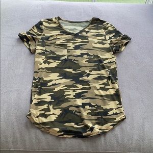 Camo t-shirt